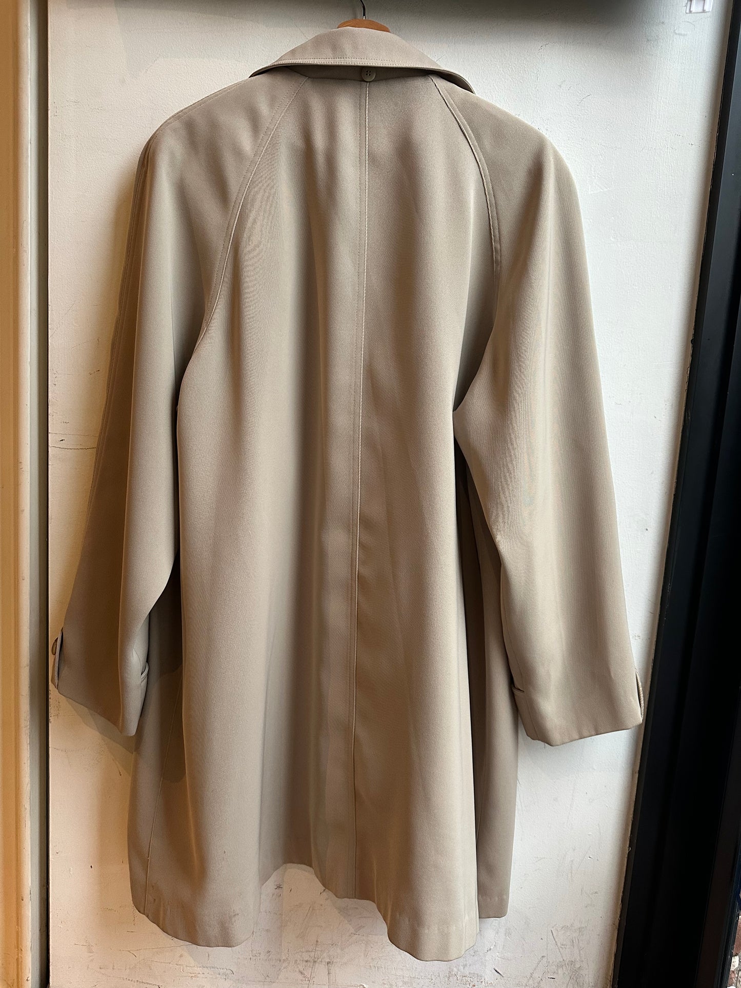 Wmns Vintage Long Coat - Gallery Brand