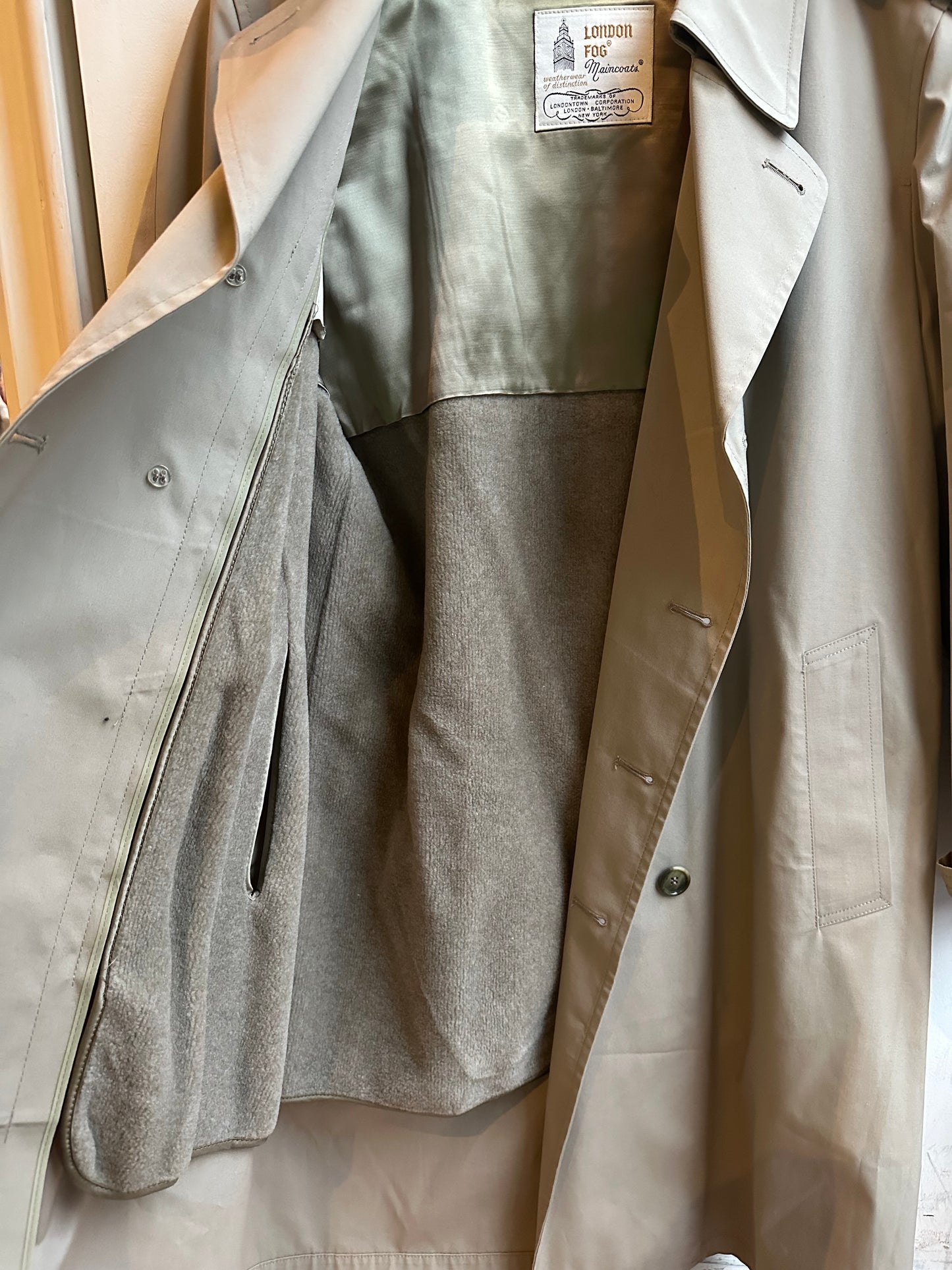 Trench Coat with Lining - London Fog