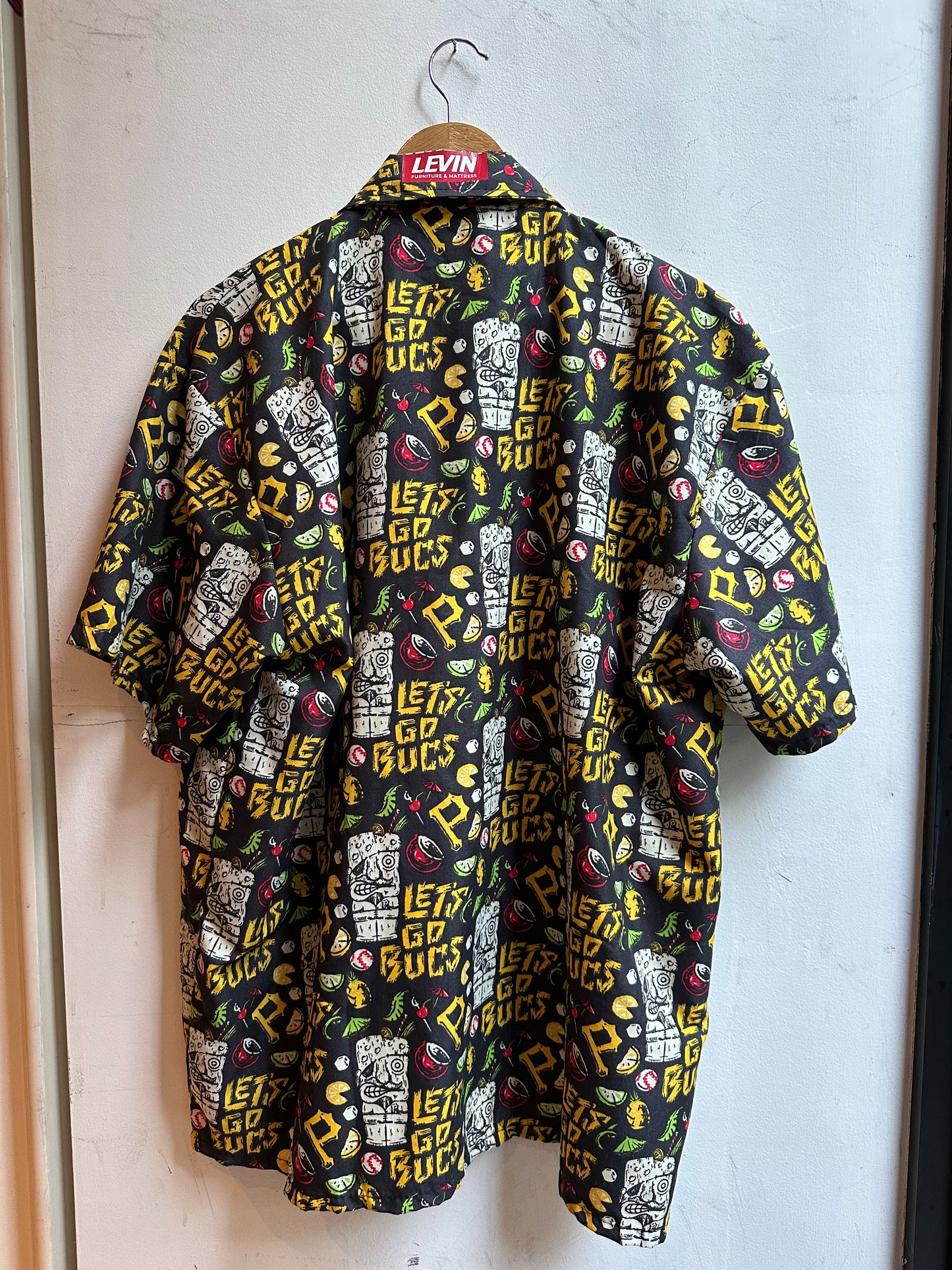 S/S Shirt - Pirates