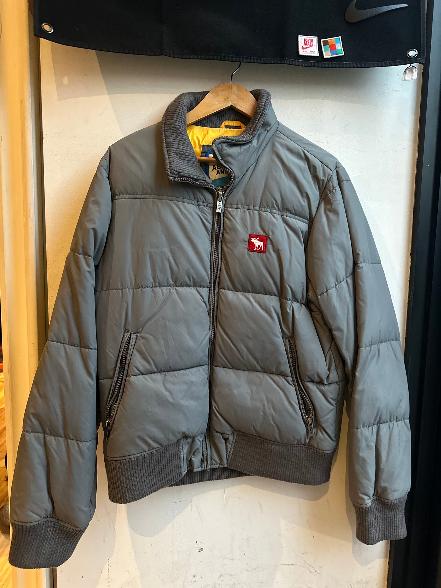 Puffer Jacket - Abercrombie