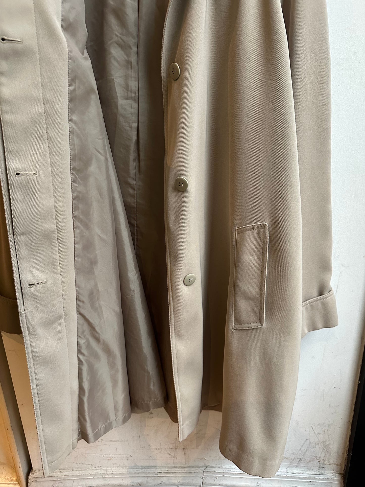 Wmns Vintage Long Coat - Gallery Brand