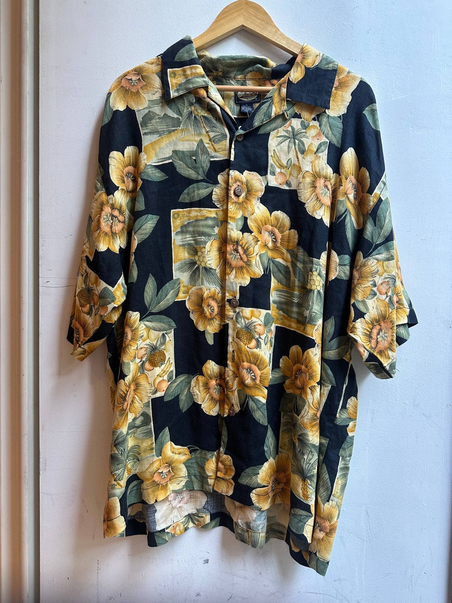 Floral Shirt - Black/Yellow